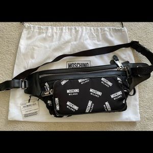 Unisex Moschino Black All Over Logo Fanny Pack